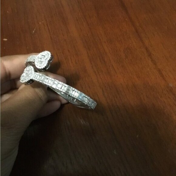 Iced Out Bling Opened Heart Zircon Charm Silver Rhinestone Bracelet - Picture 9 of 10